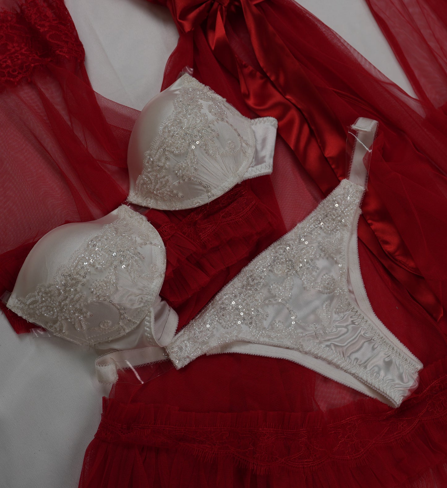#Color_Red