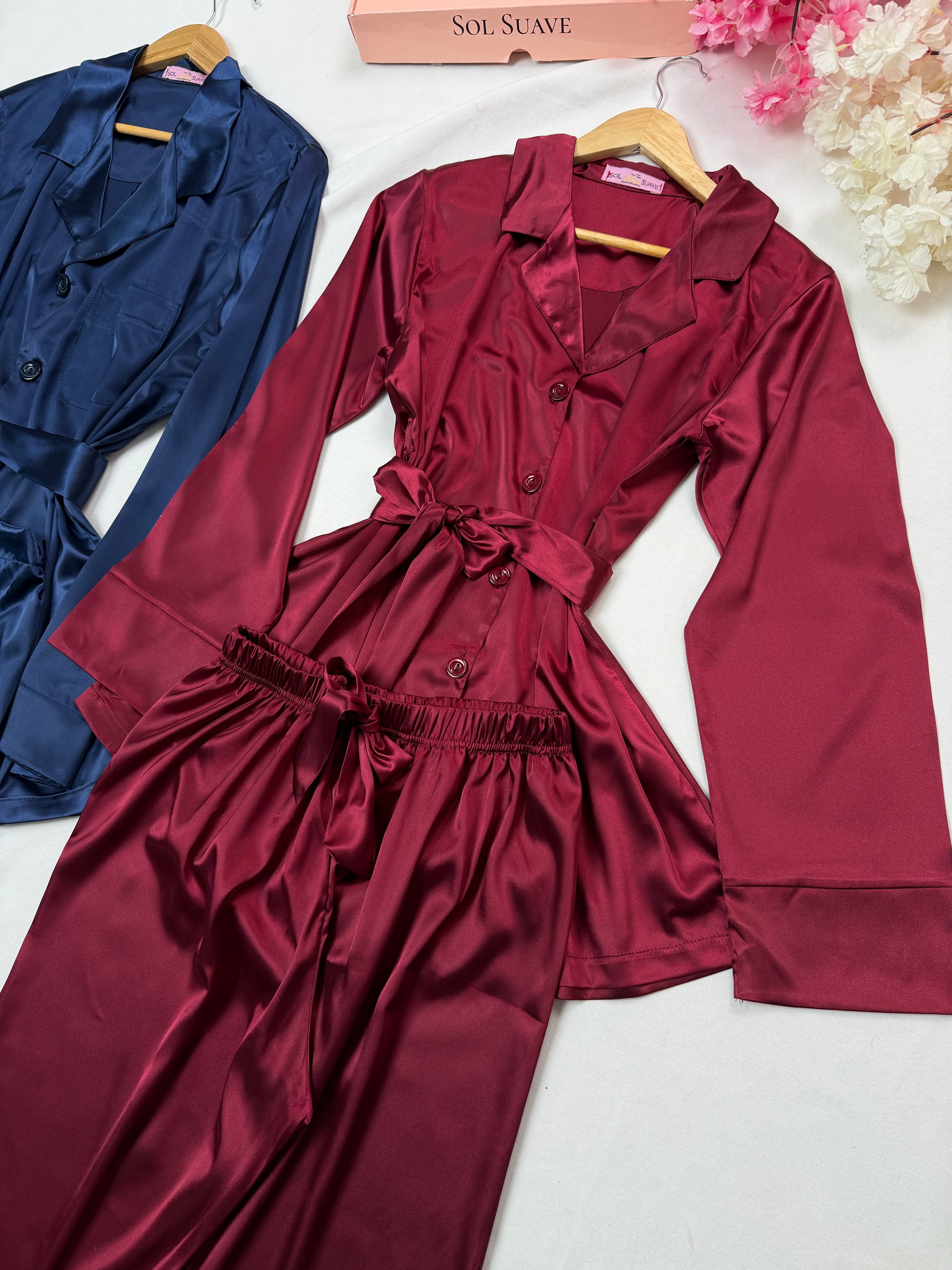 #color_Blue-Burgandy