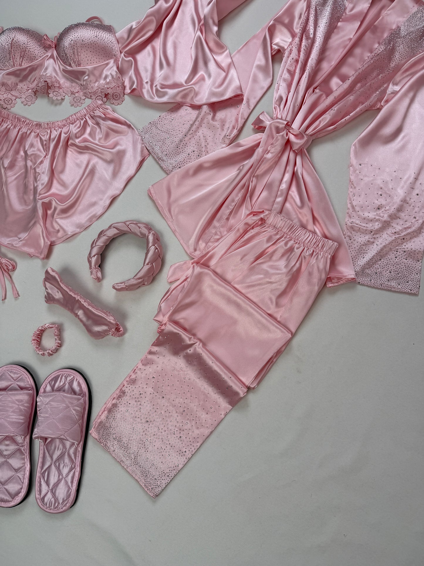 #Color_Pink
