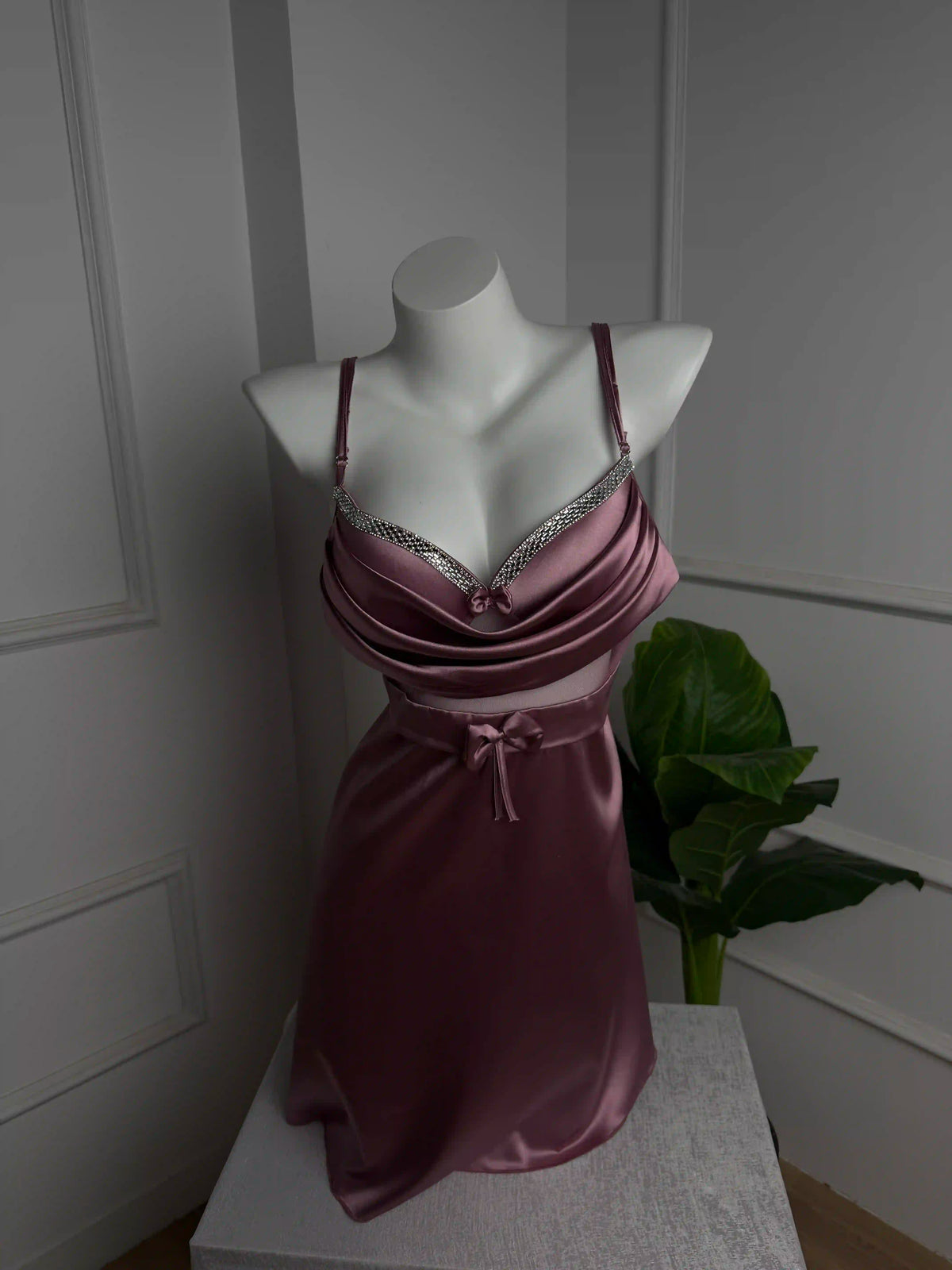 #Color_cashmere