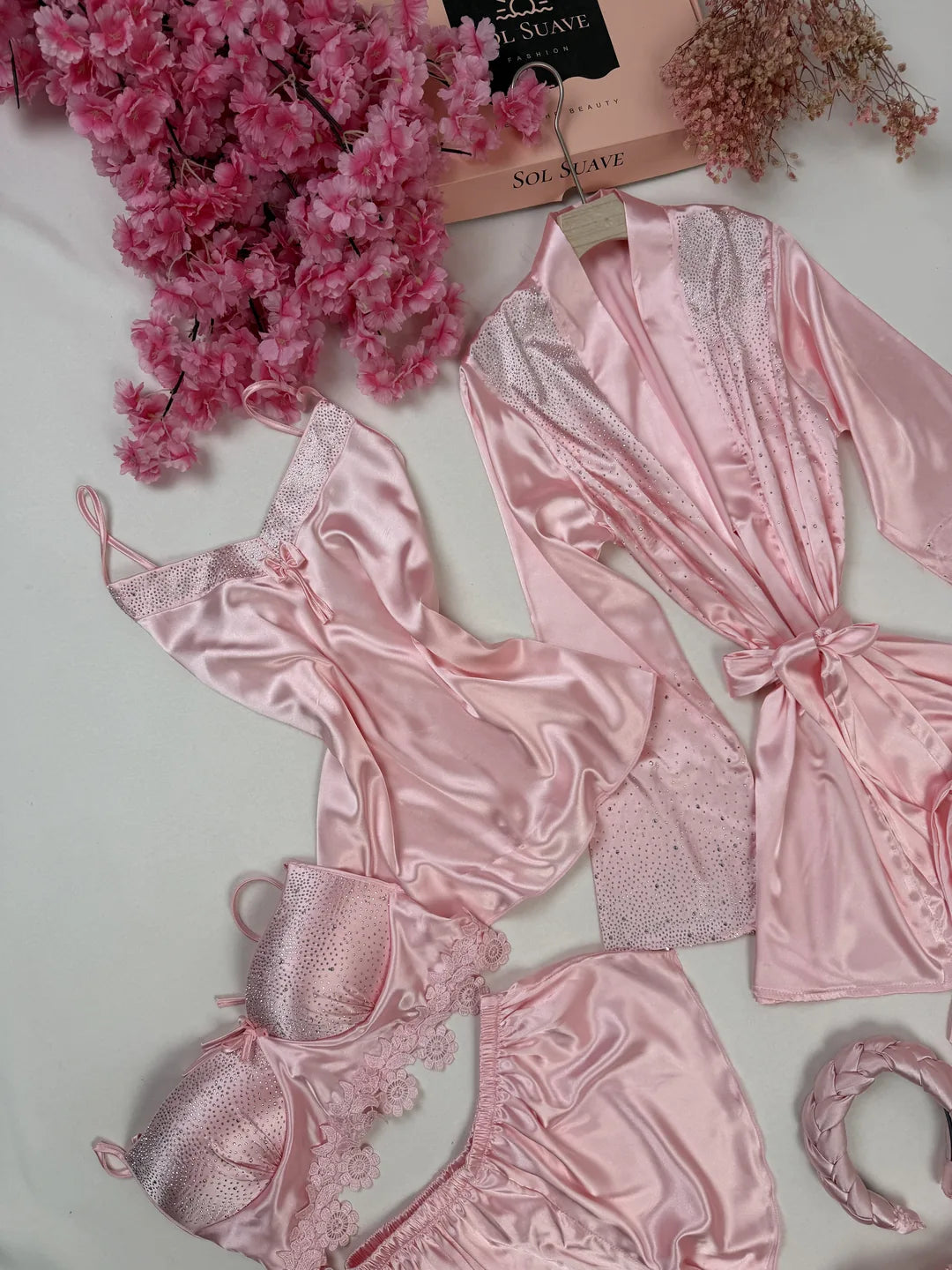 #Color_Pink