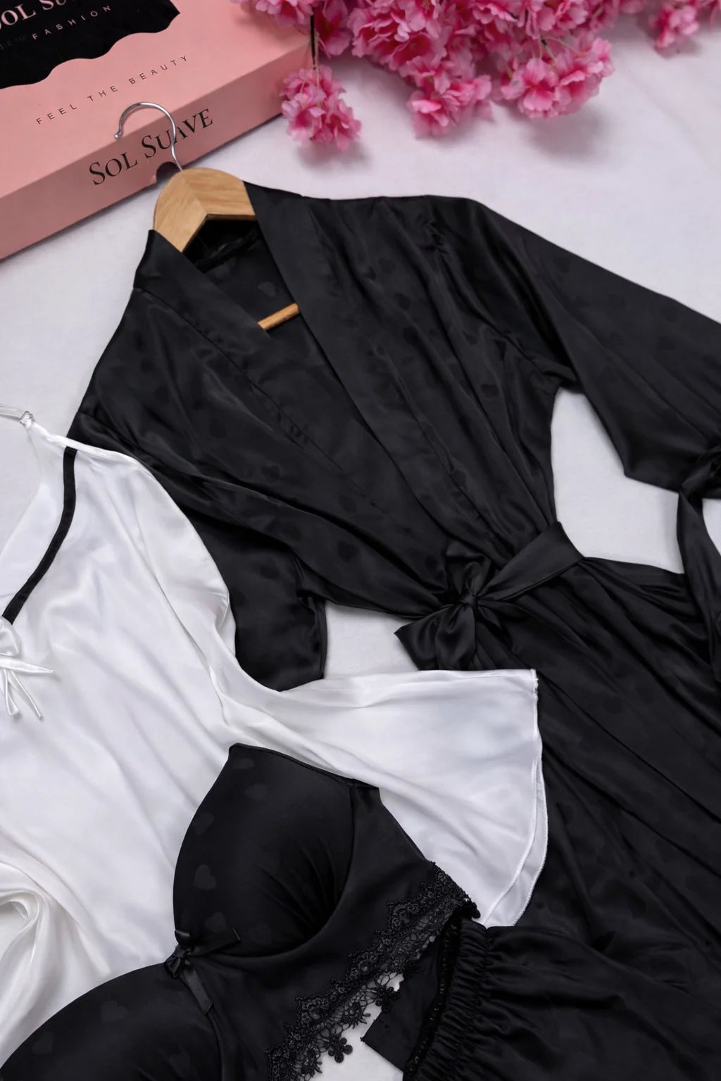#Color_Black