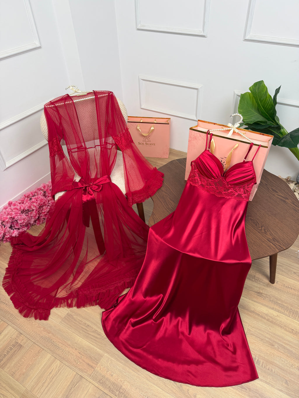 #Color_Burgandy