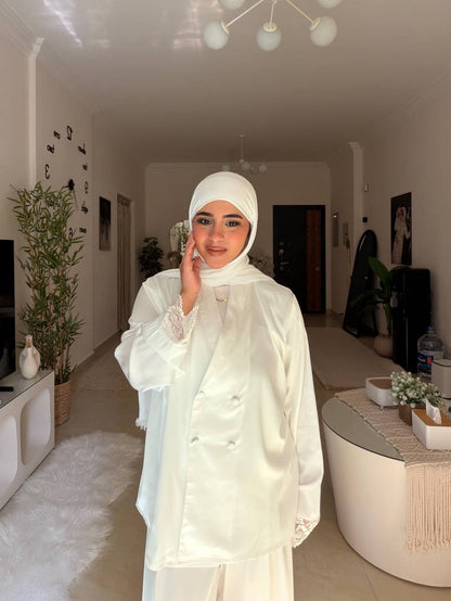 #Color_White