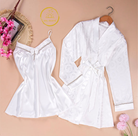 #Color_White
