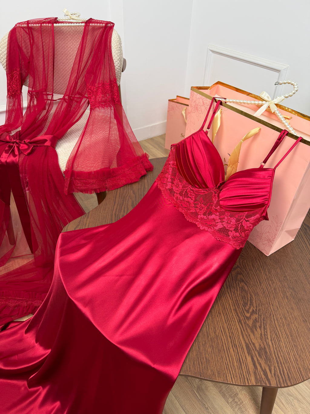 #Color_Burgandy