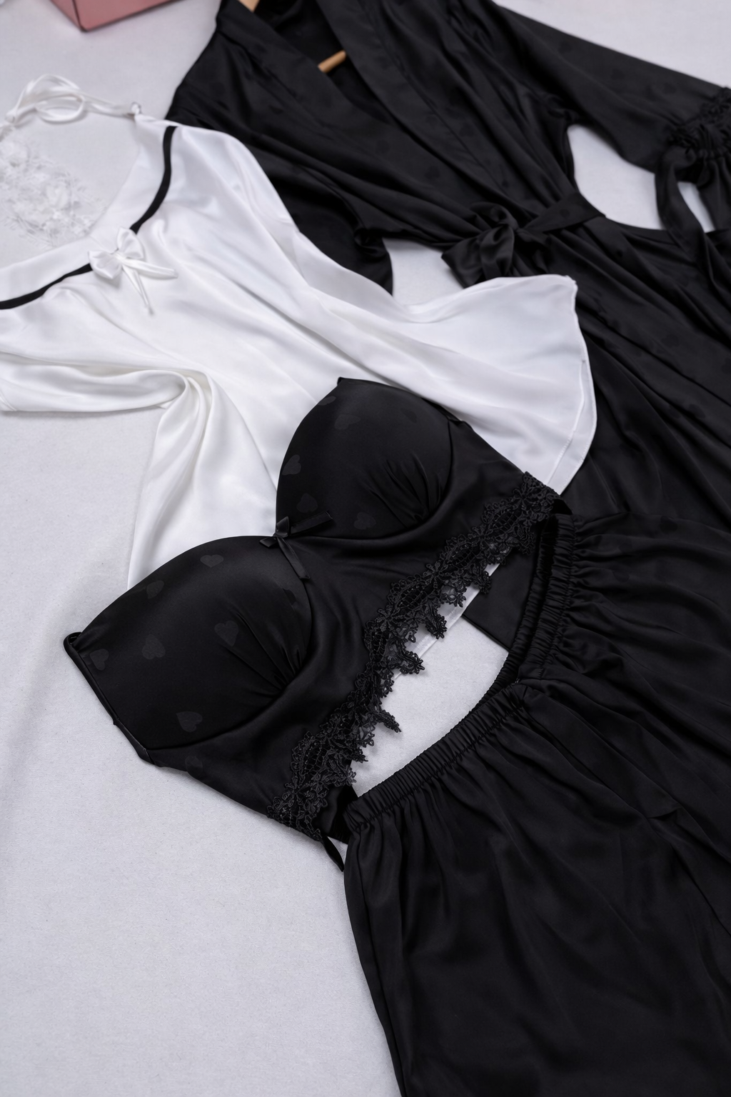 #Color_Black