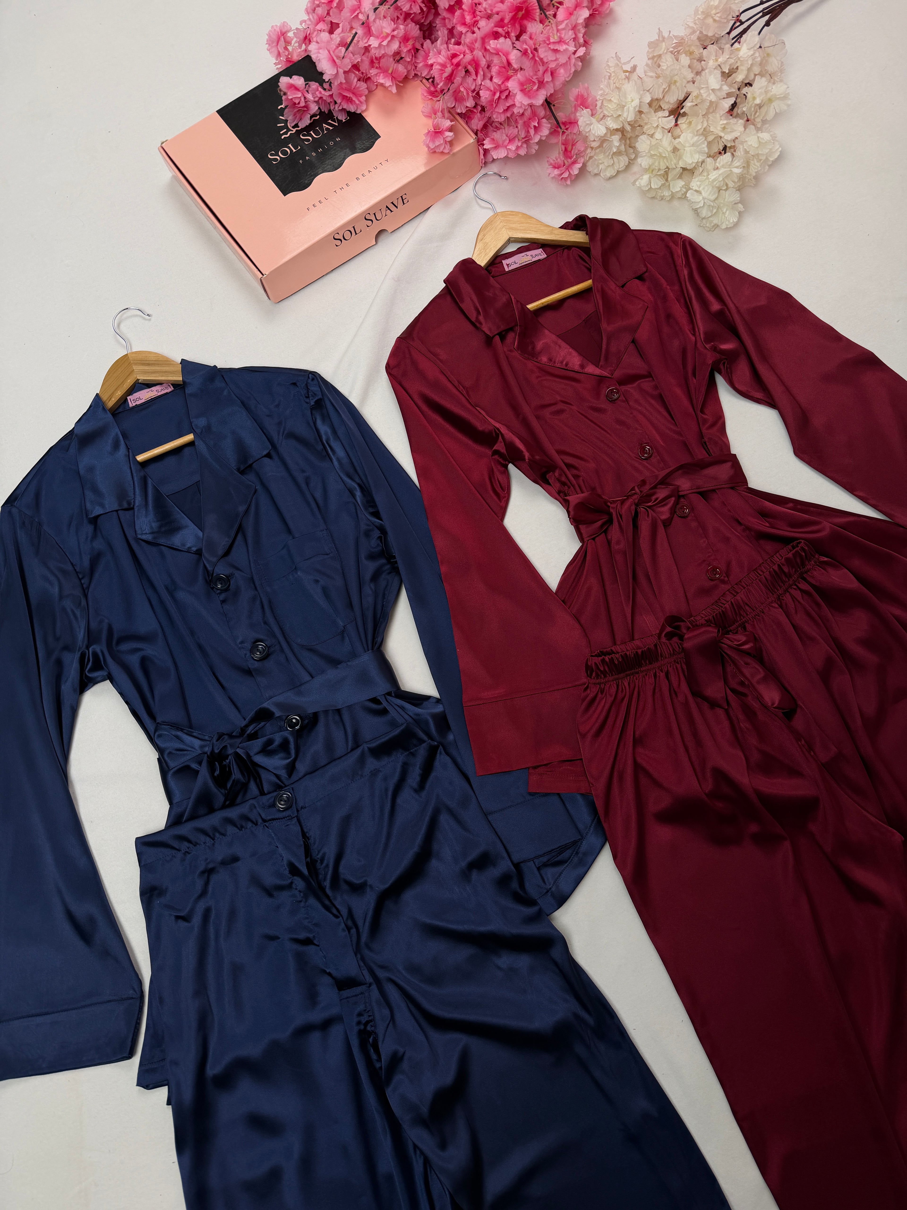 #color_Blue-Burgandy