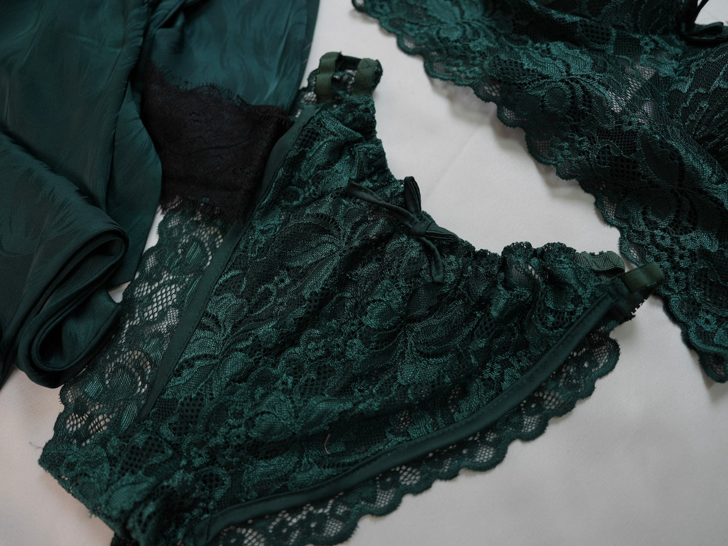 #Color_Dark green