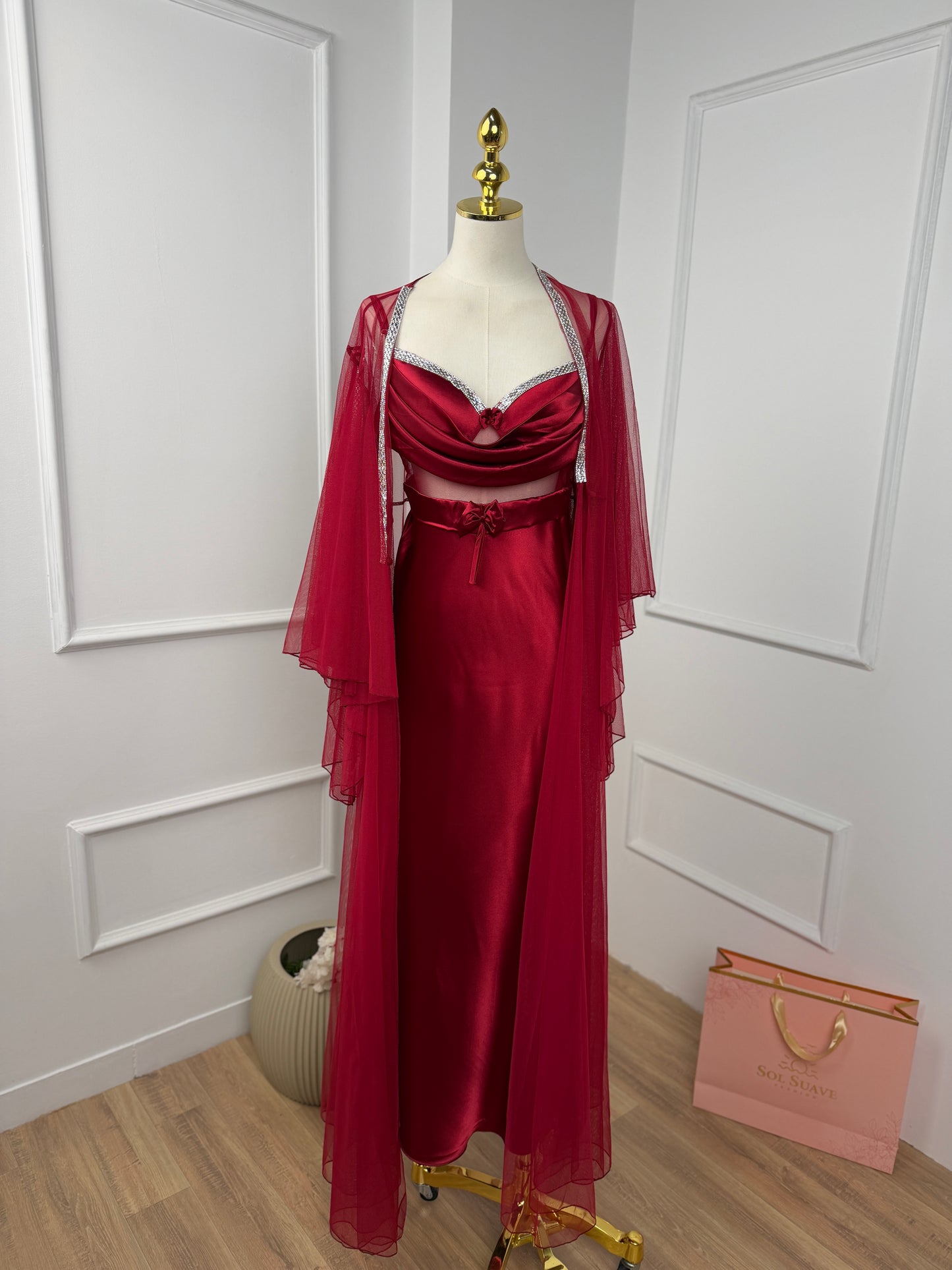 #color_burgundy