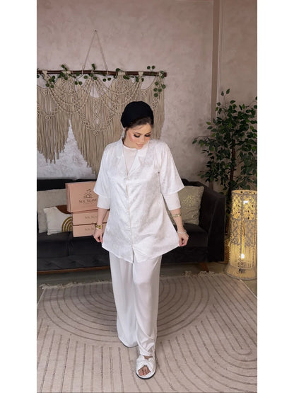#Color_White