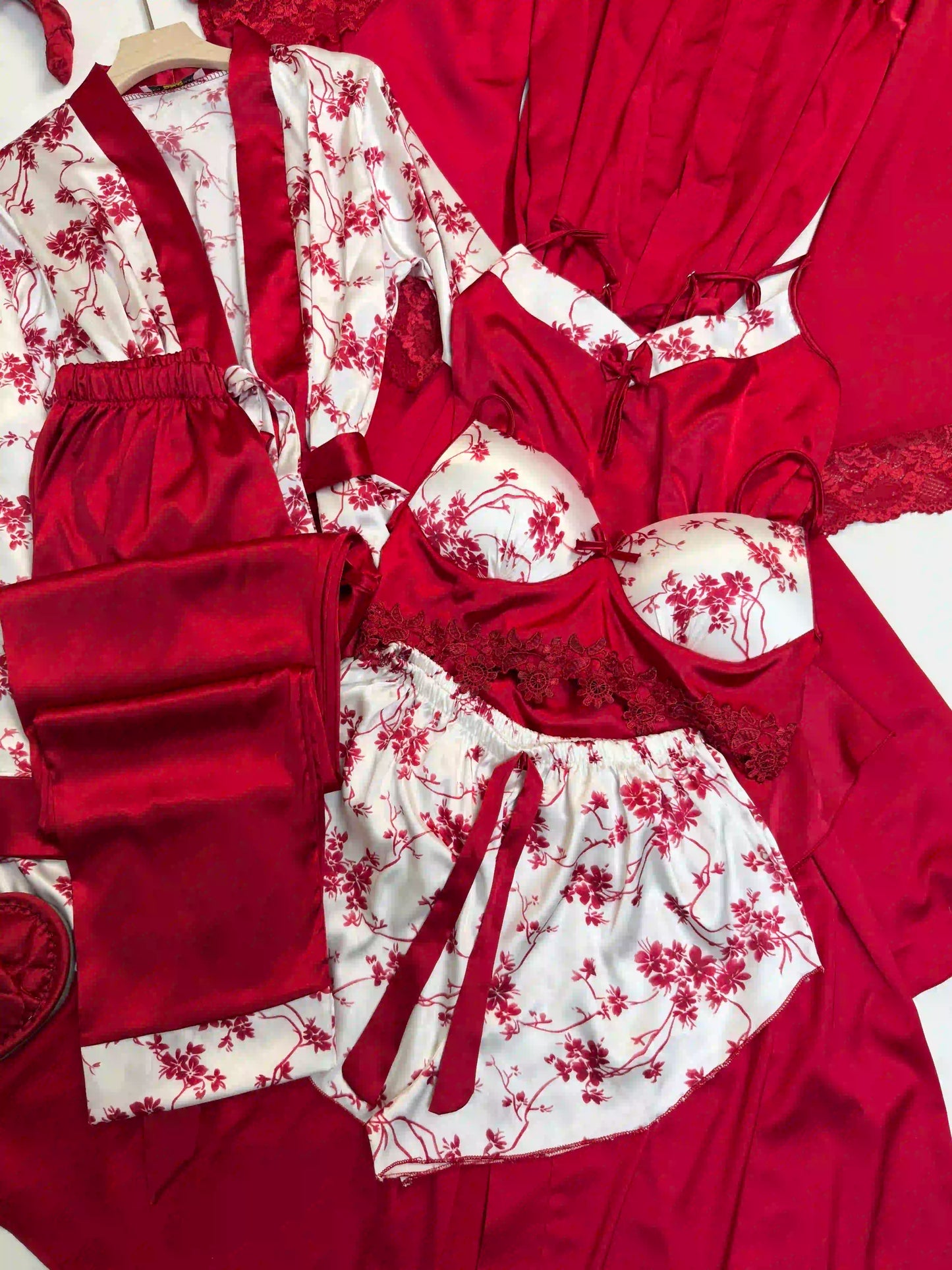 #Color_Burgundy
