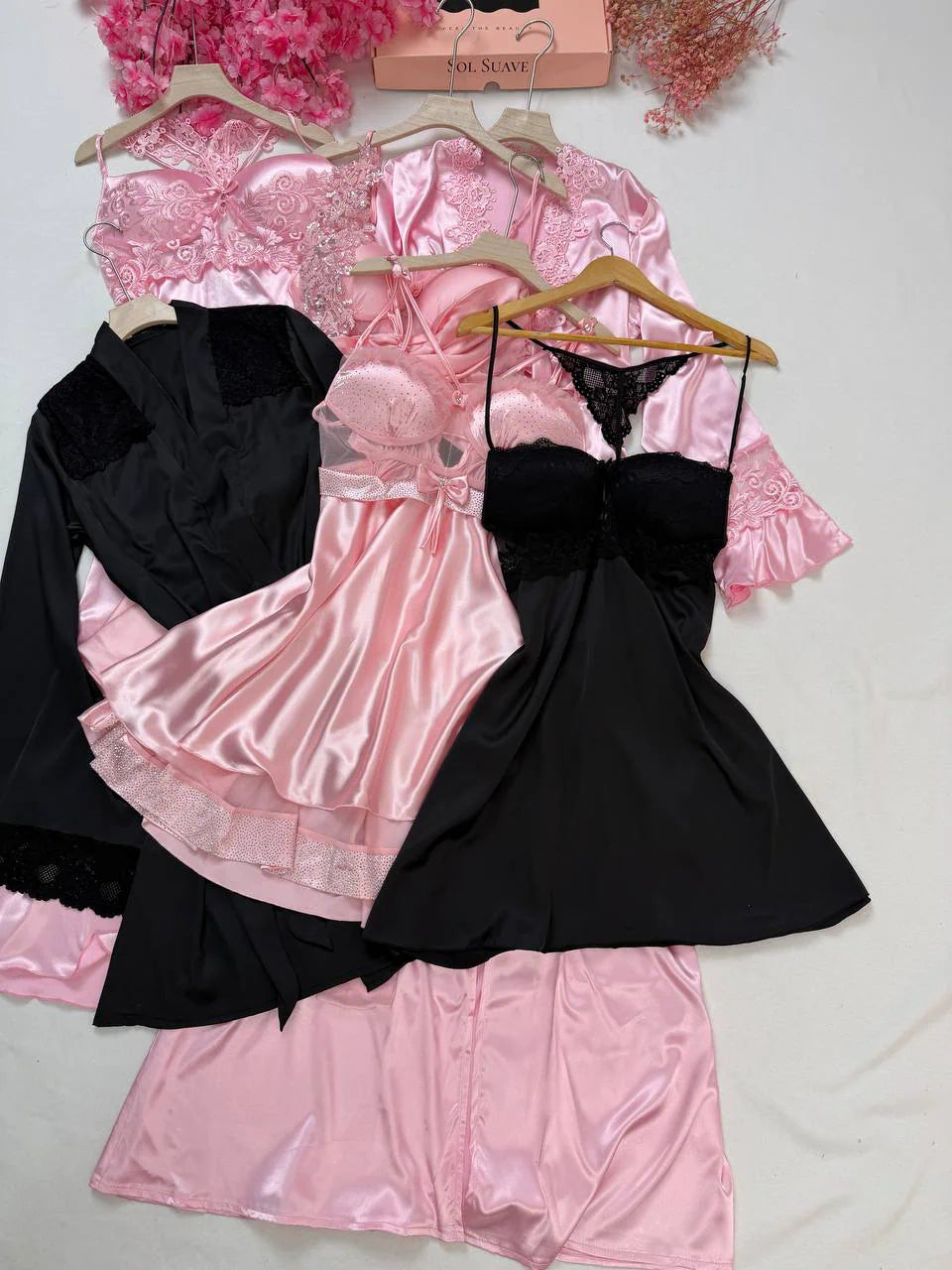 #Color_Pink