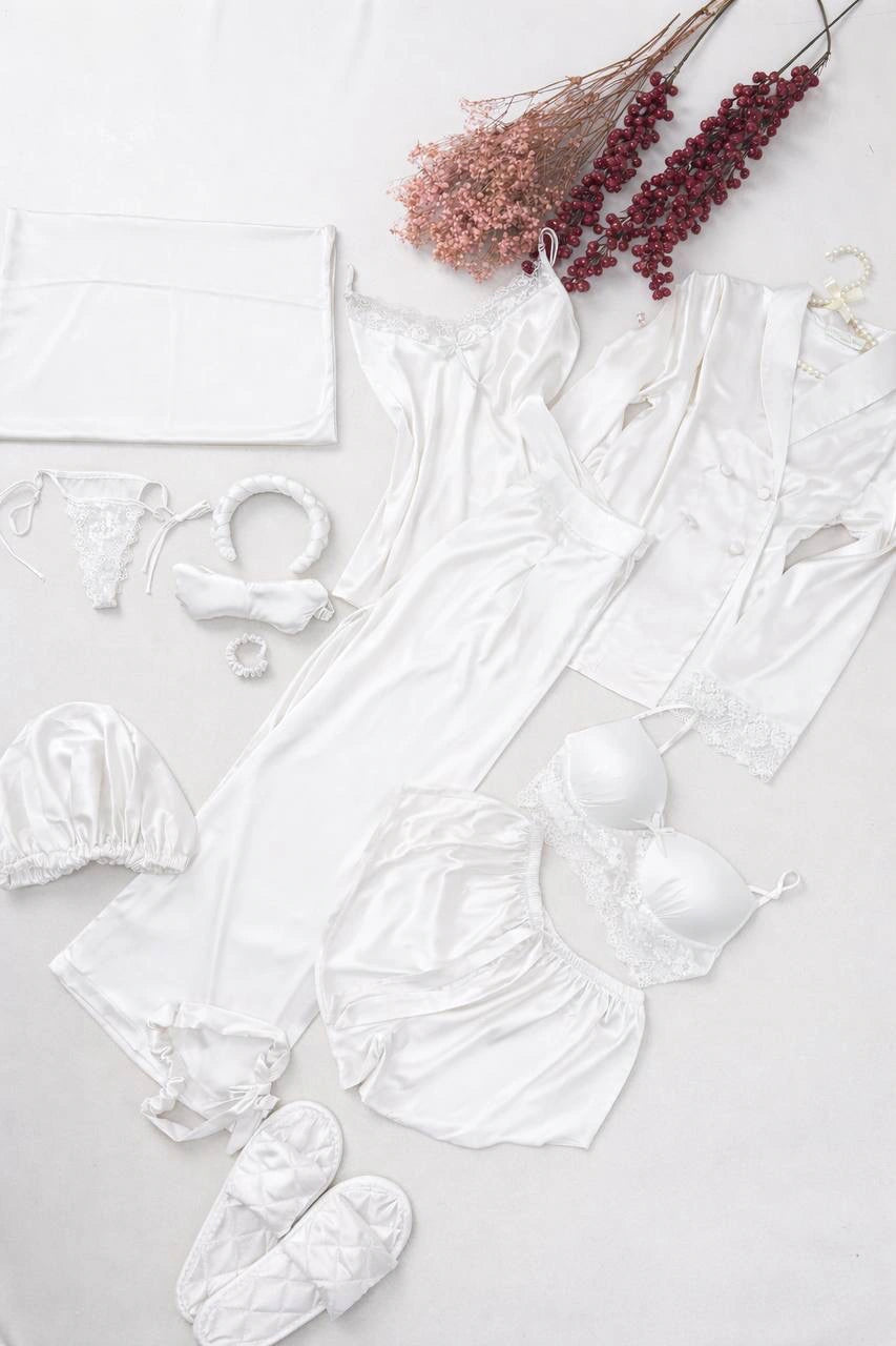 #Color_White